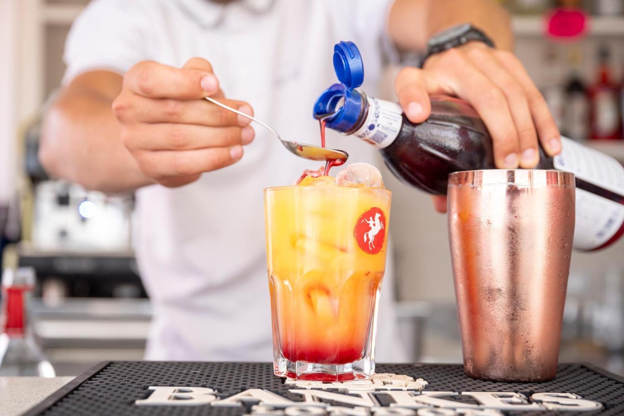 Hotel Kon Tiki Numana Eksteriør billede